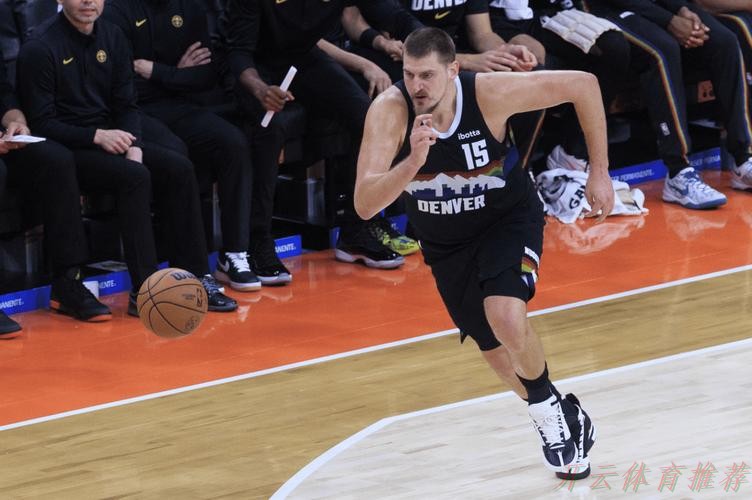 开云官方：约基奇空砍三双 掘金不敌公牛